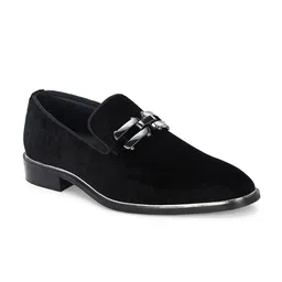 Hitz Men Textured Formal Loafers image 2