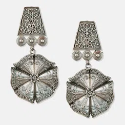 ATIBELLE Silver-Plated Contemporary Studs Earrings image 5