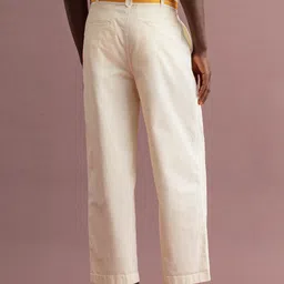 GANT Men Cream-Coloured Cotton Chinos image 2