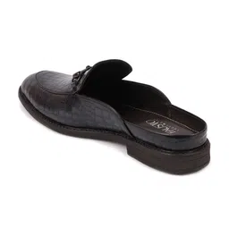 FAUSTO Men Textured Buckled Lightweight Mules image 3