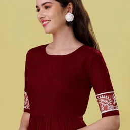 Kinjo Round Neck Midi Dress image 2