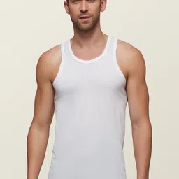 XYXX Men White Set Of 4 Solid Cotton Innerwear Vests image 3