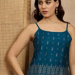 House of Pataudi Printed Shoulder Straps Neck Sleeveless Top & Palazzo image 3