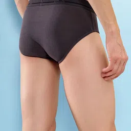 HiFlyers Pack Of 2 Odour-Free Basic Briefs  HF602_PO2_GRY-GRY_S image 4