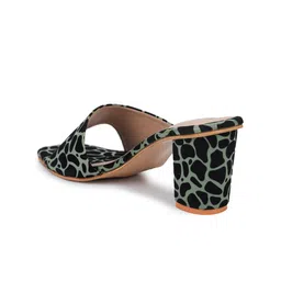 Shezone Women Green Printed Block Heels image 5