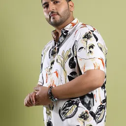 Instafab Plus Plus Size Floral Printed Casual Shirt image 3