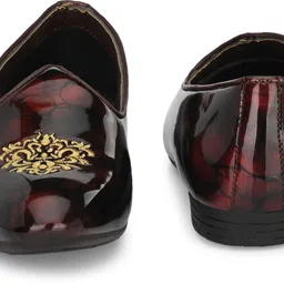 vellinto Party Wear Royal Look Formal Slip On II Patent Leather Formal Shoes For Men image 5