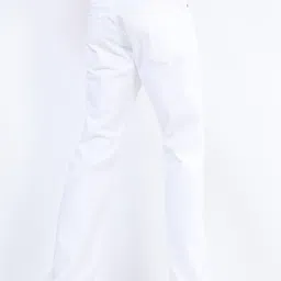 HIGHLANDER Men White Regular Fit Solid Stretchable Jeans image 2