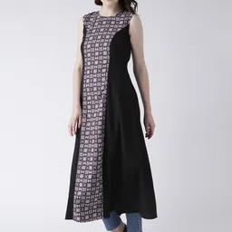 DODO & MOA Black Maxi Dress image 2