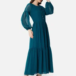 BAESD Self Designed Tie-Up Neck Maxi Dress image 4