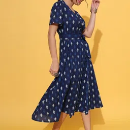 DECKEDUP Ethnic Motifs Printed V-Neck Tie-Ups Cotton Wrap Midi Dress image 3