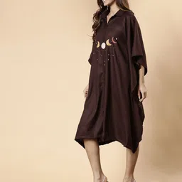 LetsDressUp Graphic Printed Kimono Sleeves Asymmetric Kaftan Midi Dress image 3
