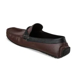 Duke Men Textured Loafers image 4