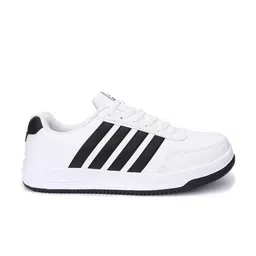 JQR Men Striped Lightweight Sneakers image 2
