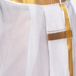 Sethukrishna Men Red Kurta with Dhoti Pants image 2