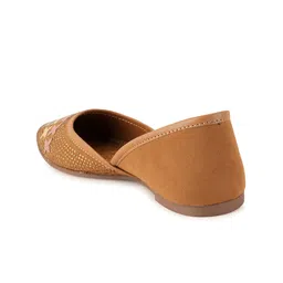 Anouk Embellished Mojaris image 4