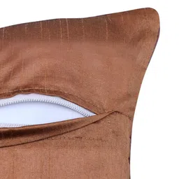 Nendle Rust 5 Pieces Velvet Square Cushion Covers image 4