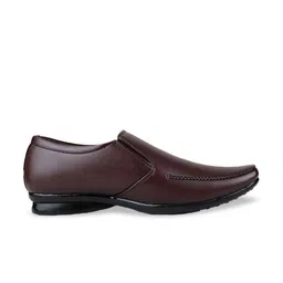 HikBi Men Leather Formal Slip-On Shoes image 5