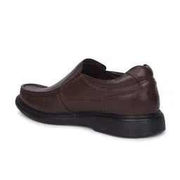 Bata Men Textured Round Toe Leather Formal Slip-On Shoes image 3