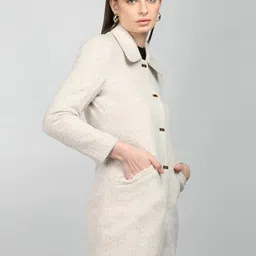 HONNETE Spread Collar Coat image 3