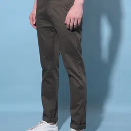 Crimsoune Club Men Original Mid-Rise Slim Fit Cotton Chinos Trousers image 3