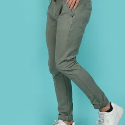 V-Mart Men Mid-Rise Clean Look Cotton Jeans image 4