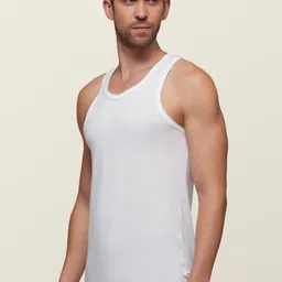 XYXX Men White Set Of 4 Solid Cotton Innerwear Vests image 2