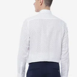 JADE BLUE Men Printed Regular Fit Formal Shirt image 4