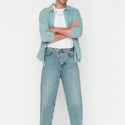 Trendyol Men Pure Cotton Mid-Rise Low Distress Heavy Fade Jeans image 4