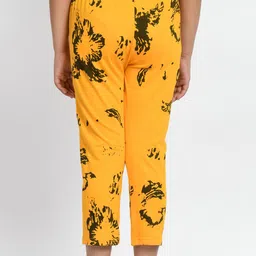 BAESD Girls Pack Of 3 Mid-Rise Printed Pure Cotton Capris image 4
