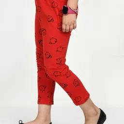 IndiWeaves Girls Pack Of 3 Printed Pure Cotton Capris image 4