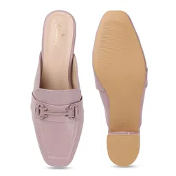 CHINRAAG Block Sandals image 5