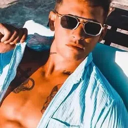 AUGEN Unisex Square Sunglasses with UV Protected Lens image 2