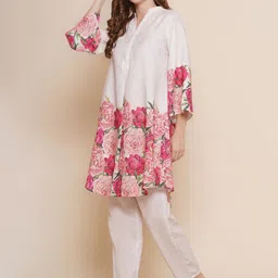 Bhama Couture Floral Printed Mandarin Collar A-Line Kurta with Palazzos image 4