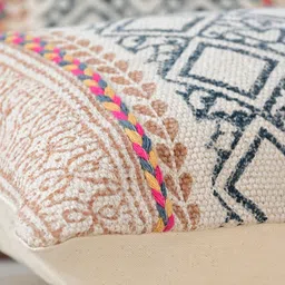 Art Avenue Cream-Coloured & Brown Ethnic Motifs Textured Rectangle Cotton Cushion Cover image 3
