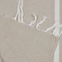 Varde Beige & White Geometric 160 TC King Bedsheet with 2 Pillow Covers image 4