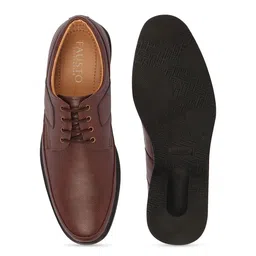 FAUSTO Men Brown Textured Formal Derbys image 5
