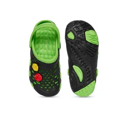 Pantaloons Junior Boys Green Printed Clogs image 3