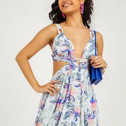 Styli White & Blue Plunge Neck Floral Print Midi Dress with Open Back image 3