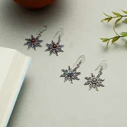 EL REGALO Set Of 2 Artificial Stones-Studded Oxidised Drop Earrings image 4