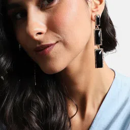 SOHI Gold-Plated Drop Earrings image 4