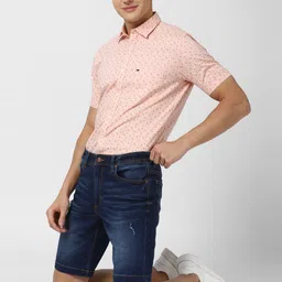 PETER ENGLAND UNIVERSITY Men Washed Denim Shorts image 4
