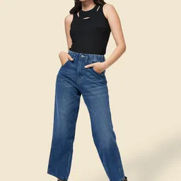 SF JEANS by Pantaloons Women Mom Fit High-Rise Light Fade Cropped Cotton Jeans image 3