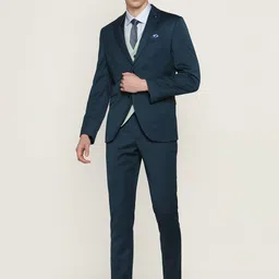 Blackberrys Men Slim-Fit Single-Breasted Three-Piece Formal Suit image 5
