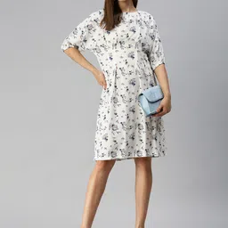 SHOWOFF White Floral Crepe A-Line Dress image 5