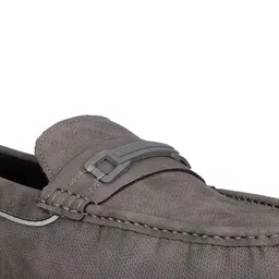 Bata Men Textured Round Toe Loafers image 4