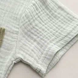 StyleCast x Revolte Boys Olive Green & White T-shirt With Shorts image 4