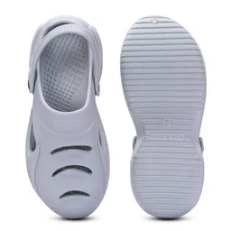 HRX by Hrithik Roshan Men Grey Croslite Clogs image 5