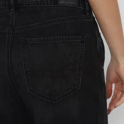 AMERICAN EAGLE OUTFITTERS Women Black Slim Fit Jeans image 3