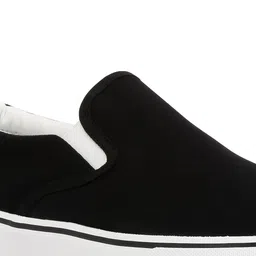 London Rag Women Canvas Slip-On Sneakers image 5